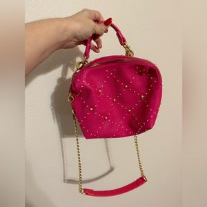 pink Betsy Johnson skull crossbody purse